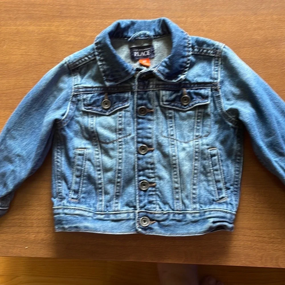 The children’s place toddler denim button up jacket size 2